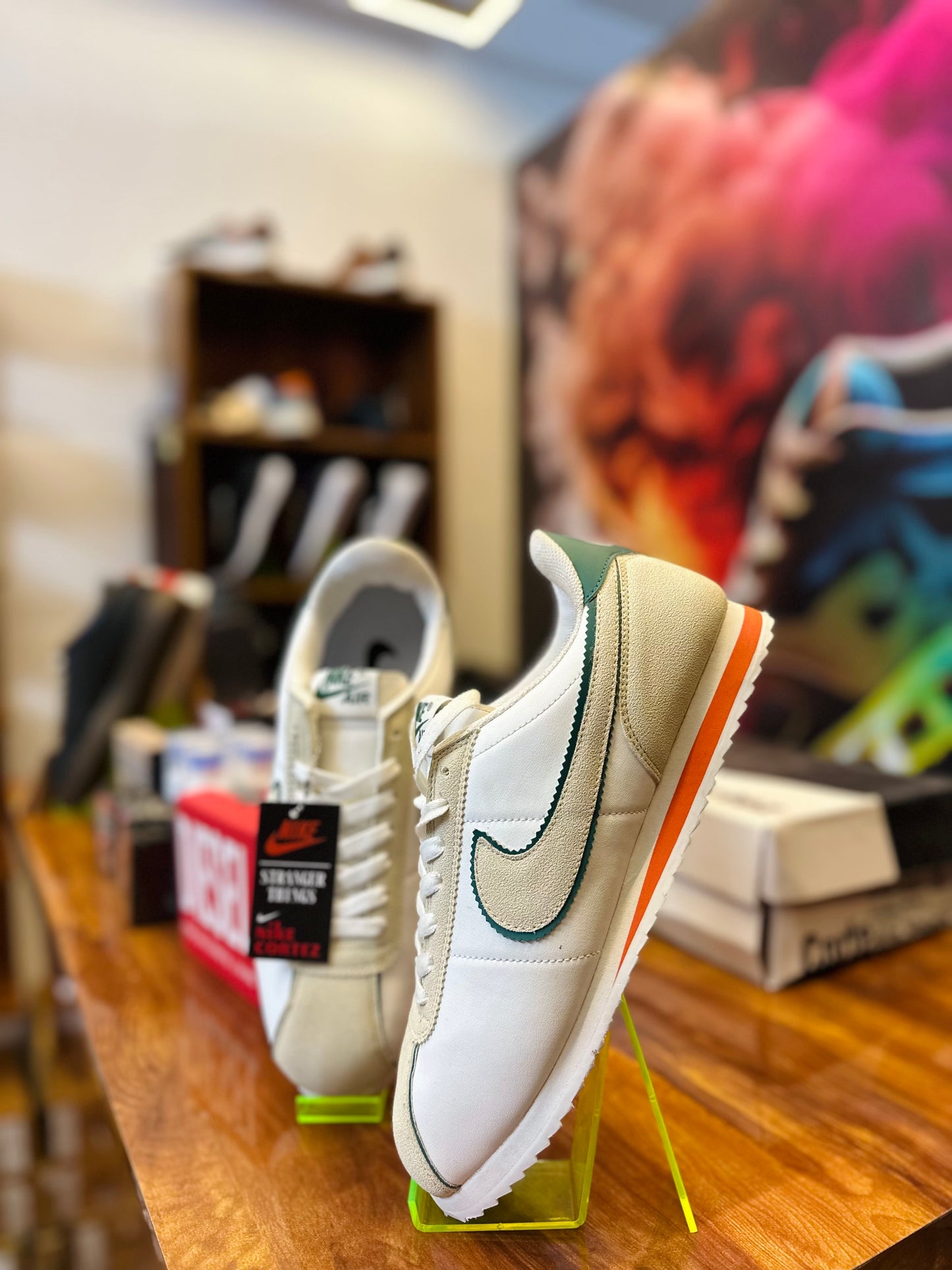 Nik é cortezX stranger things Retro Shadow Pack Runner – Upside Inspired | Limited Drop