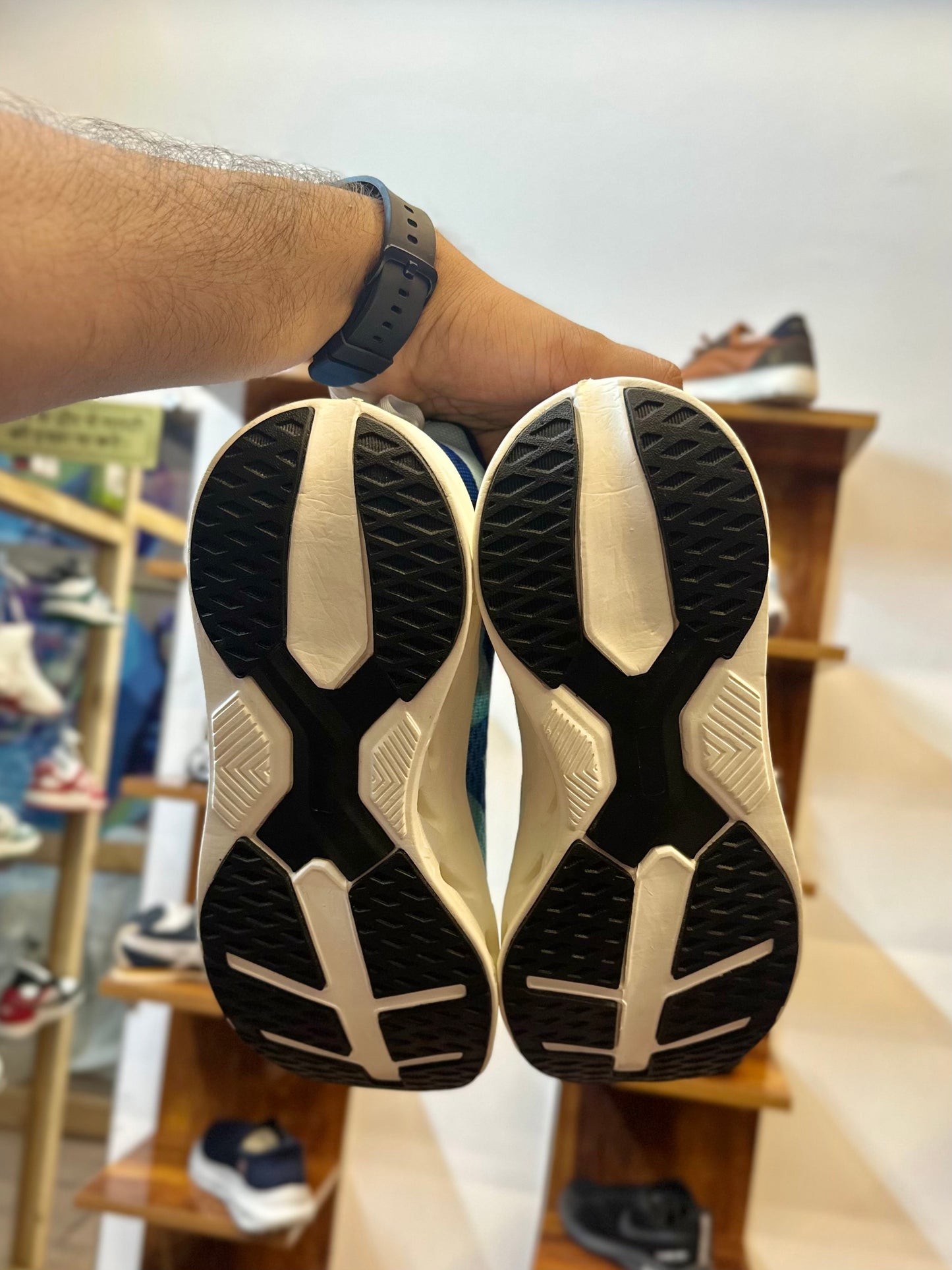 New Balanc é-Chunky CloudTech Sneakers – Lightweight Breathable Mesh Running Shoes (Sky Blue Edition)