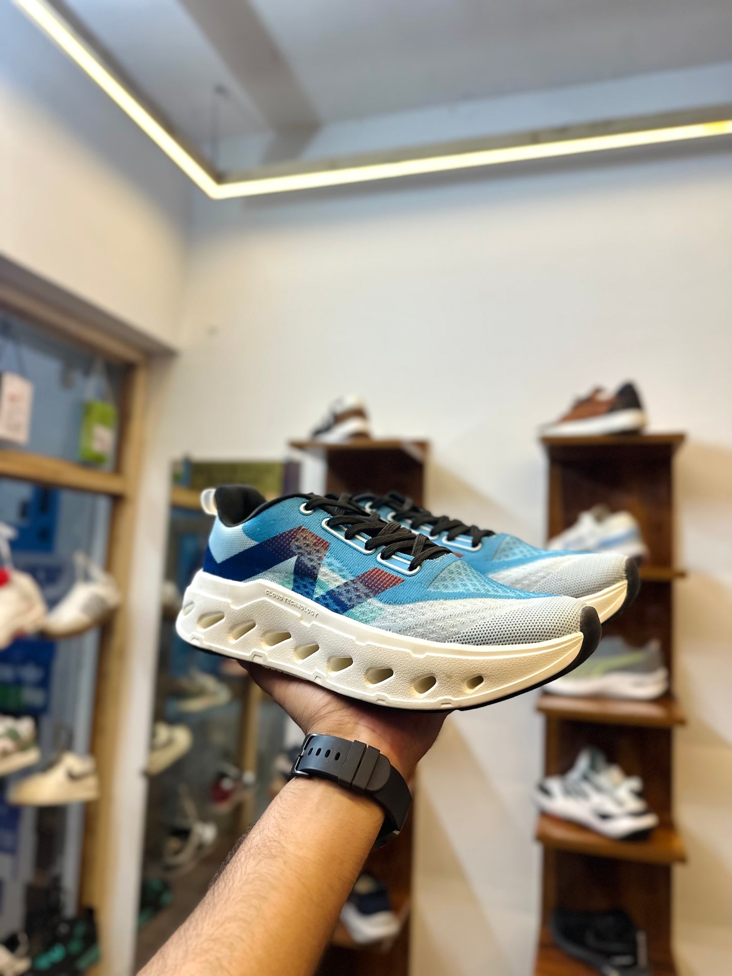 New Balanc é-Chunky CloudTech Sneakers – Lightweight Breathable Mesh Running Shoes (Sky Blue Edition)
