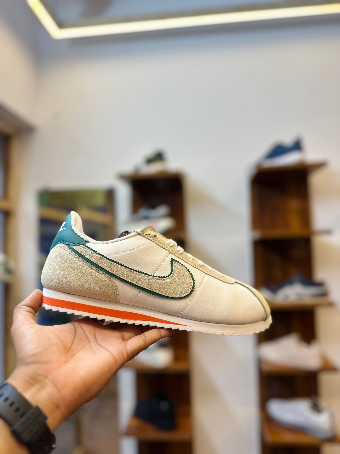 Nik é cortezX stranger things Retro Shadow Pack Runner – Upside Inspired | Limited Drop