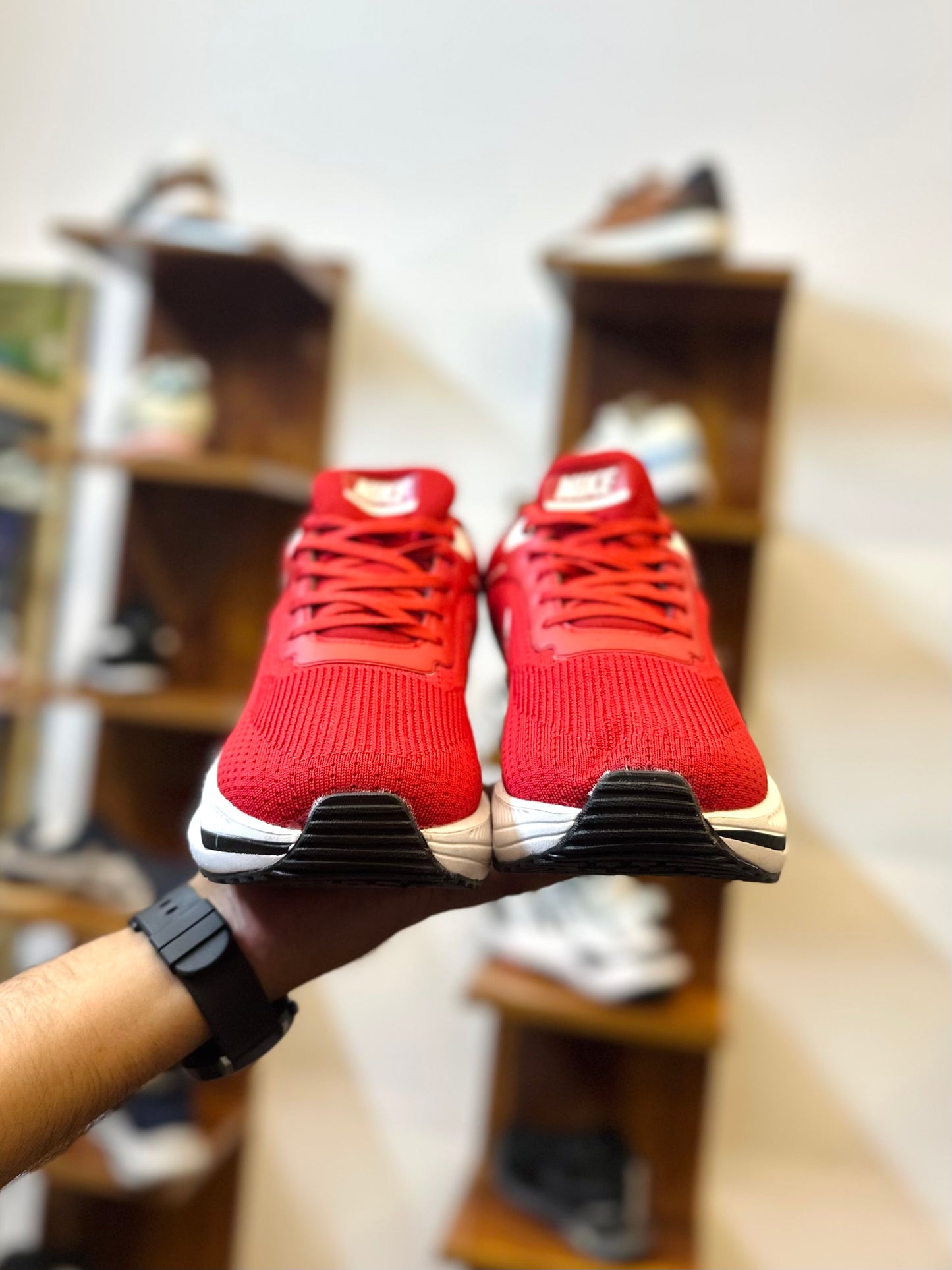 Nik é Air Zoom Pegasus Running Shoes – Red | Lightweight & Cushioned Sports Sneakers